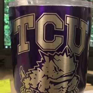 Meet your Posher, Gwen